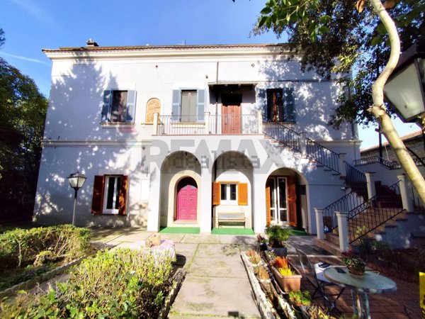 appartamento in vendita a Cappelle sul Tavo