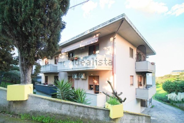 appartamento in vendita a Cappelle sul Tavo