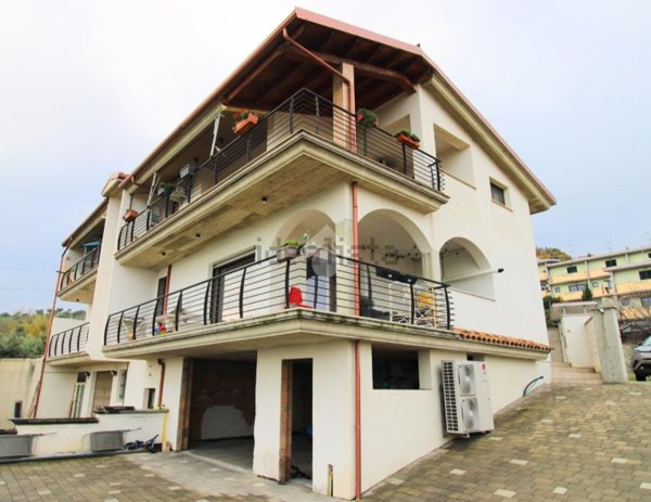 appartamento in vendita a Cappelle sul Tavo