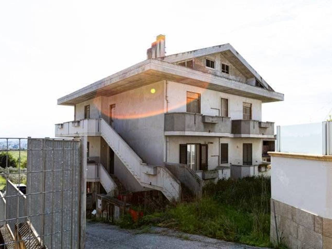 casa indipendente in vendita a Cappelle sul Tavo