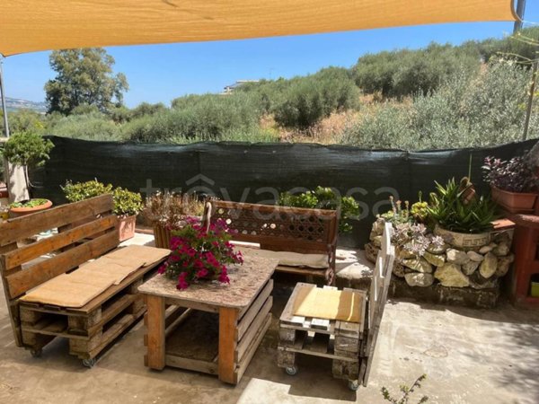 appartamento in vendita a Cappelle sul Tavo in zona Staffieri