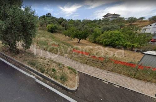 terreno in vendita a Cappelle sul Tavo in zona Staffieri