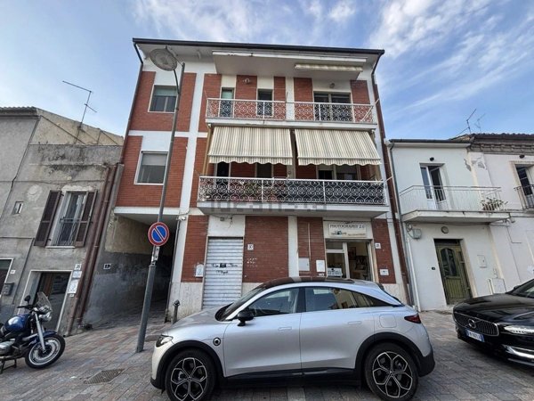 appartamento in vendita a Cappelle sul Tavo