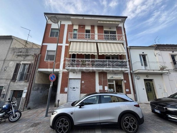 appartamento in vendita a Cappelle sul Tavo