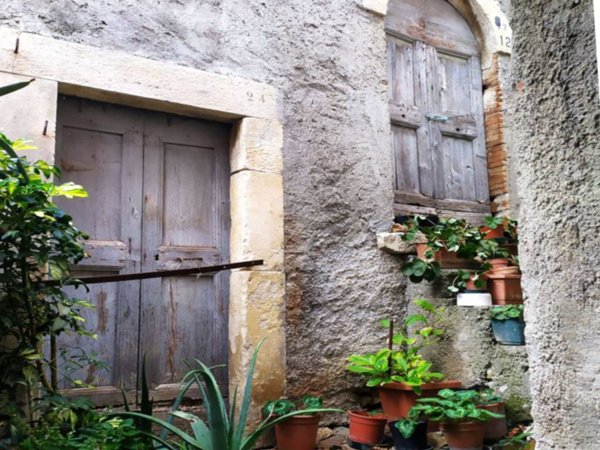 casa indipendente in vendita a Caramanico Terme