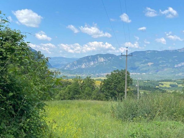 terreno agricolo in vendita a Caramanico Terme