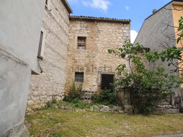 casale in vendita a Caramanico Terme