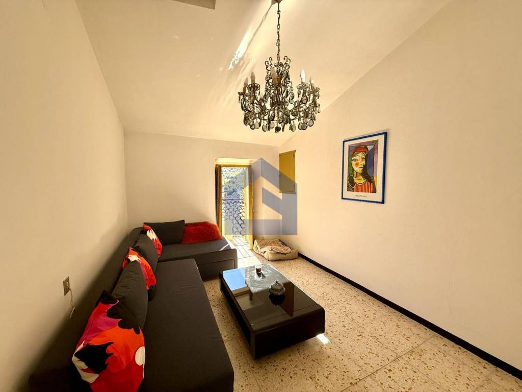 casa indipendente in vendita a Caramanico Terme