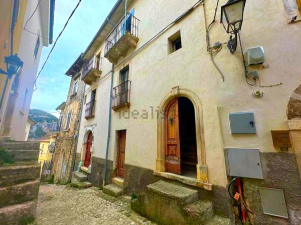 appartamento in vendita a Caramanico Terme