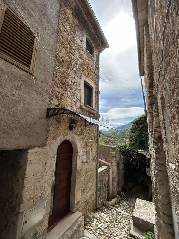 appartamento in vendita a Caramanico Terme