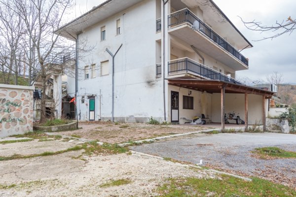 appartamento in vendita a Caramanico Terme