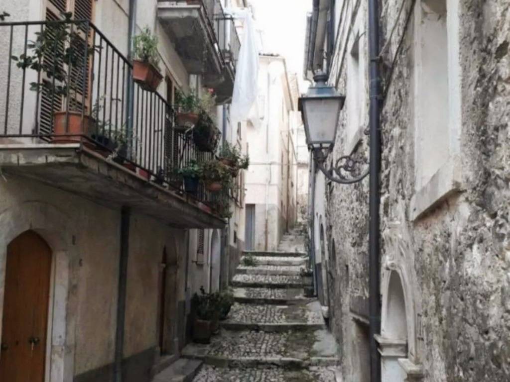 appartamento in vendita a Caramanico Terme