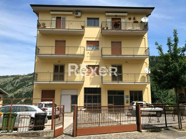 appartamento in vendita a Caramanico Terme in zona Santa Croce