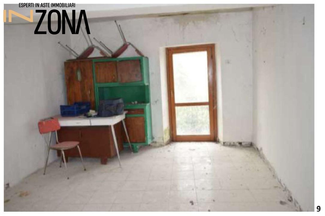 appartamento in vendita a Castiglione a Casauria