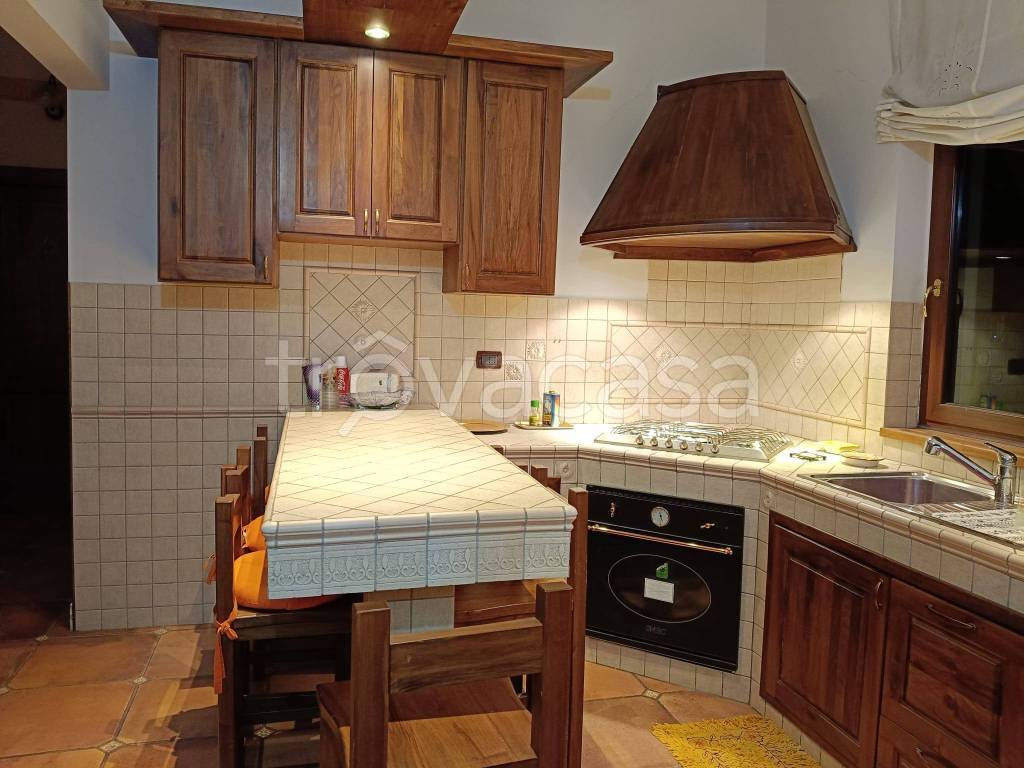 appartamento in vendita a Castiglione a Casauria