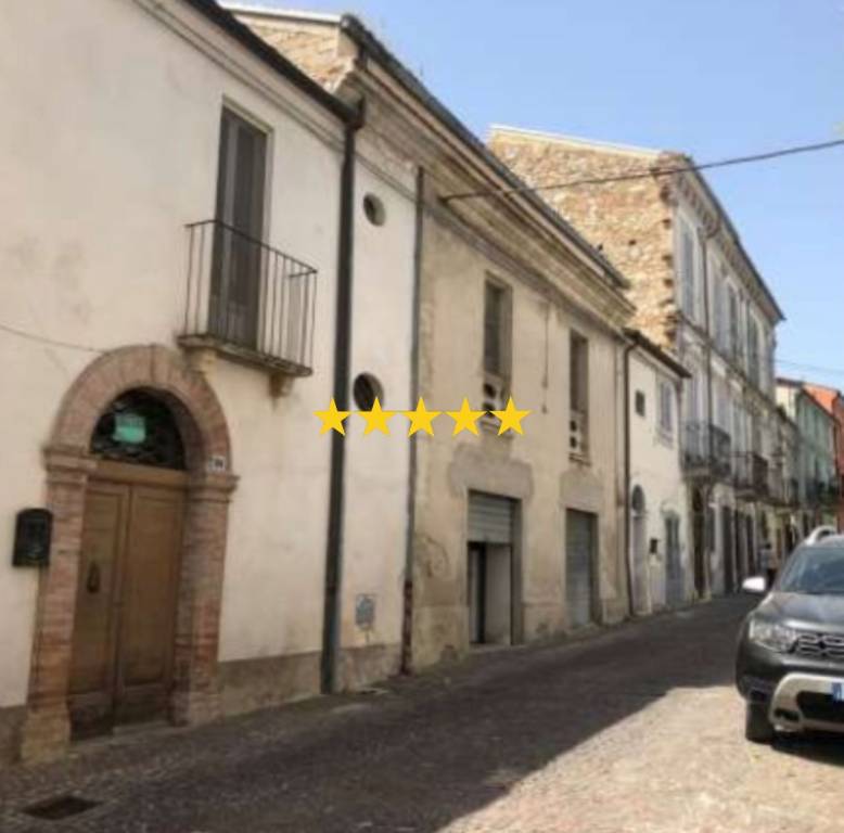 casa indipendente in vendita a Catignano
