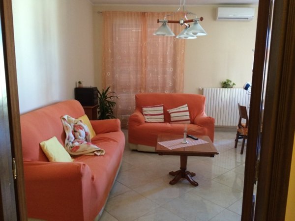 appartamento in vendita a Cepagatti in zona Vallemare