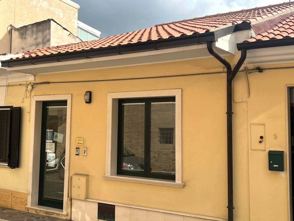 casa indipendente in vendita a Cepagatti