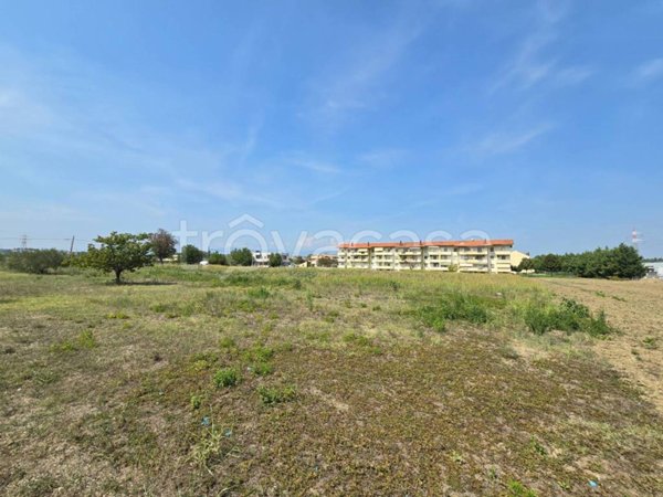 terreno edificabile in vendita a Cepagatti