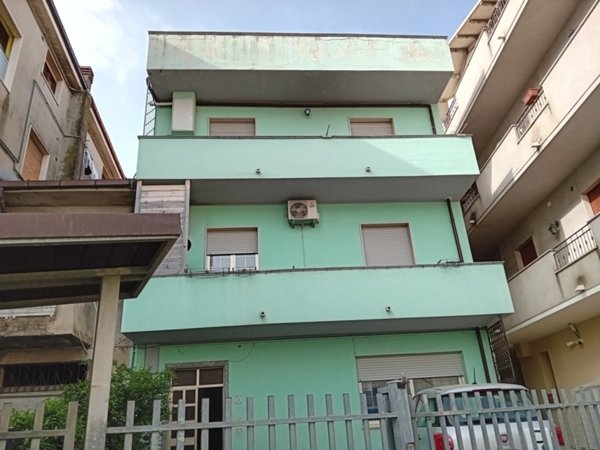 appartamento in vendita a Cepagatti in zona Villanova