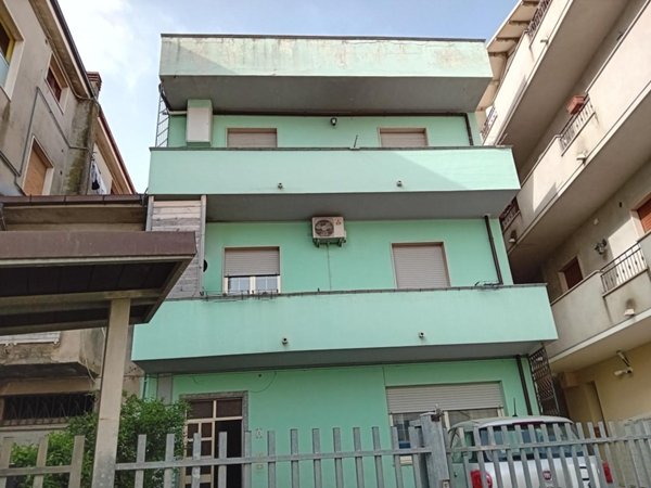 appartamento in vendita a Cepagatti in zona Villanova
