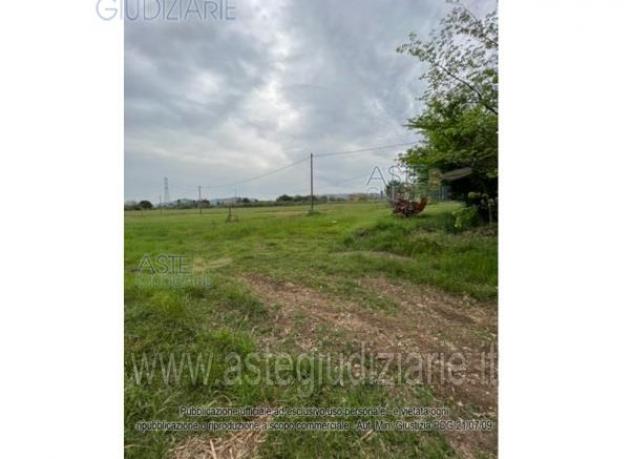 terreno edificabile in vendita a Cepagatti