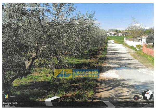 terreno edificabile in vendita a Cepagatti