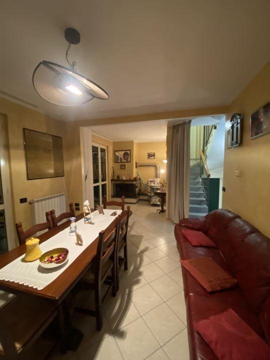 casa indipendente in vendita a Cepagatti in zona Villanova