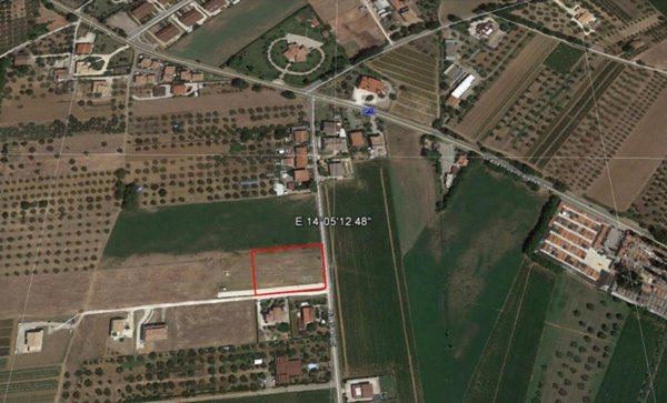 terreno edificabile in vendita a Cepagatti