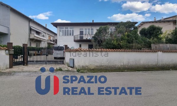 appartamento in vendita a Cepagatti in zona Villanova