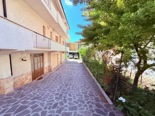 casa indipendente in vendita a Cepagatti