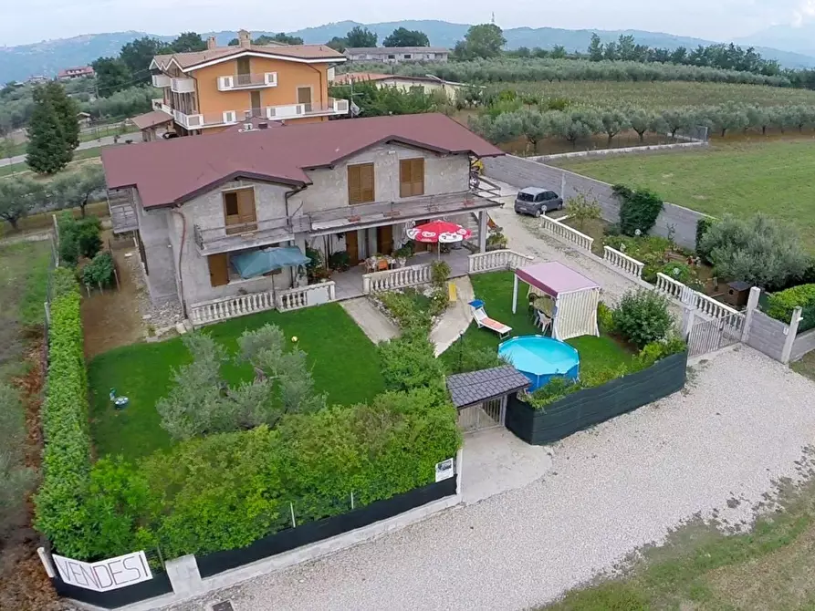casa indipendente in vendita a Cepagatti in zona Sant'Agata