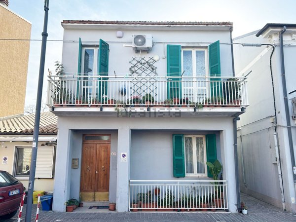 casa indipendente in vendita a Cepagatti