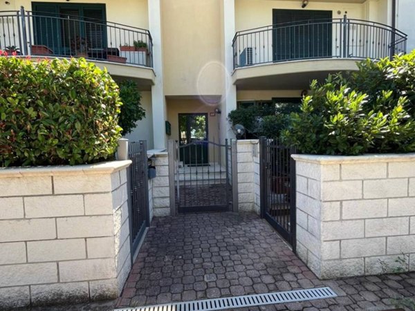 appartamento in vendita a Cepagatti in zona Villanova