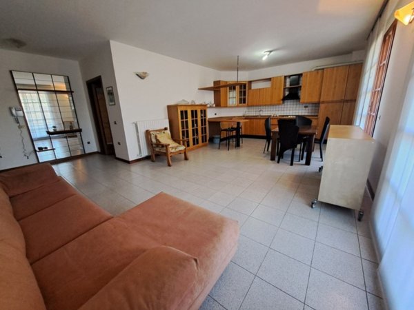 appartamento in vendita a Cepagatti in zona Vallemare