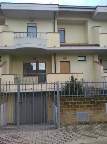 casa indipendente in vendita a Cepagatti in zona Villanova