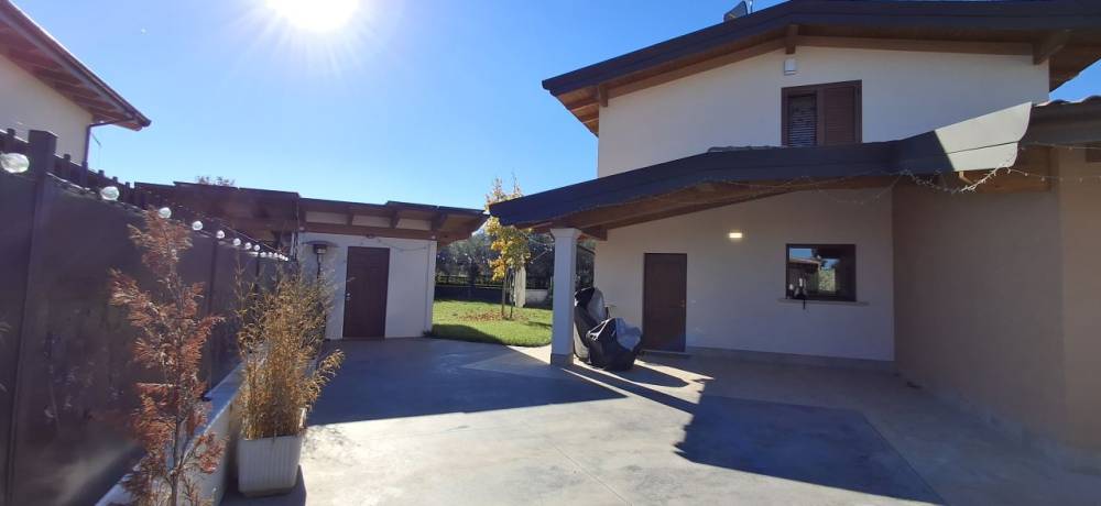 casa indipendente in vendita a Cepagatti