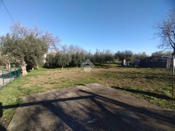 terreno edificabile in vendita a Cepagatti