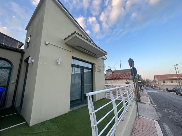 casa indipendente in vendita a Cepagatti in zona Villanova