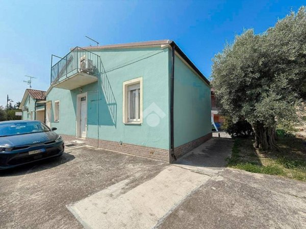 casa indipendente in vendita a Cepagatti