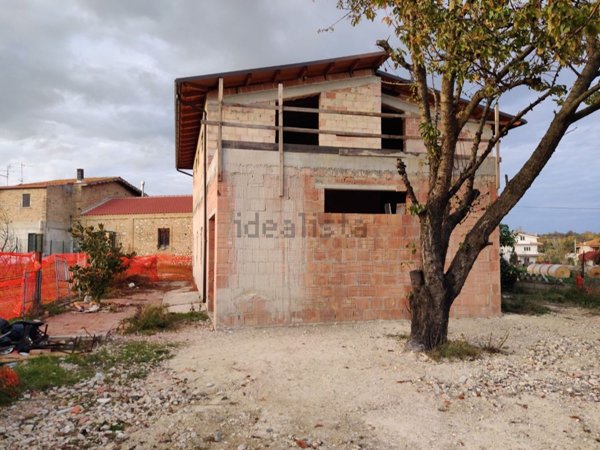 casa indipendente in vendita a Cepagatti