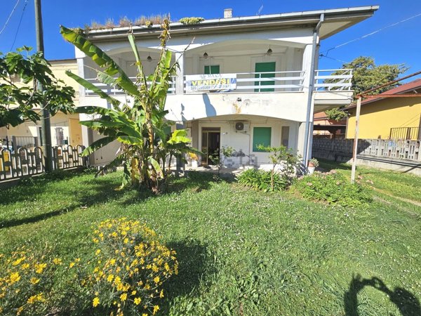 casa indipendente in vendita a Cepagatti