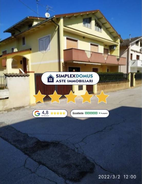 appartamento in vendita a Cepagatti in zona Villanova