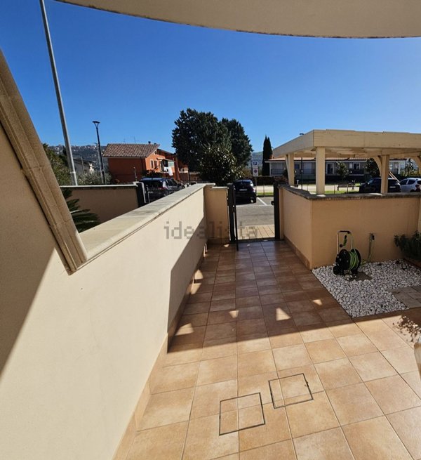 appartamento in vendita a Cepagatti in zona Vallemare