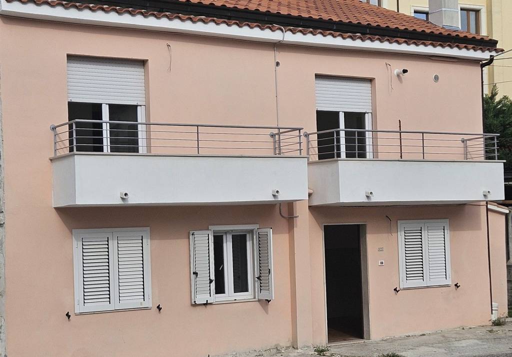 appartamento in vendita a Cepagatti in zona Villanova