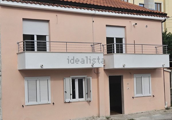 appartamento in vendita a Cepagatti in zona Villanova