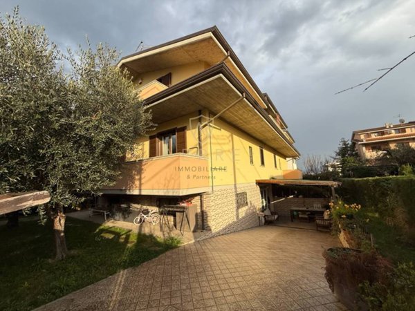 casa indipendente in vendita a Cepagatti in zona Villanova