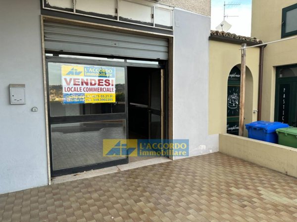 locale commerciale in vendita a Cepagatti in zona Villanova