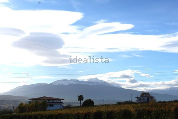 terreno edificabile in vendita a Cepagatti in zona Vallemare