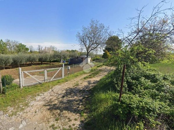 terreno edificabile in vendita a Cepagatti
